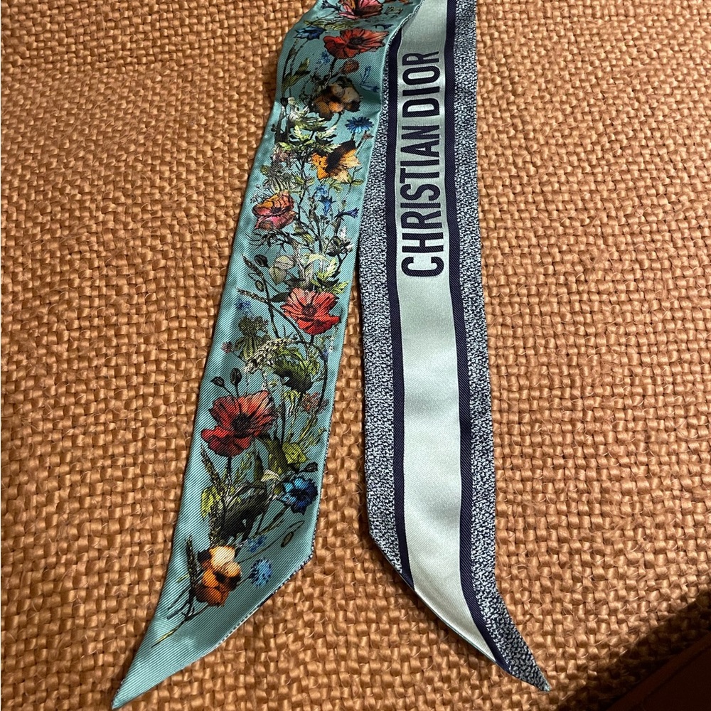 Christian Dior Turquoise Floral Twilly - Picture 4 of 8